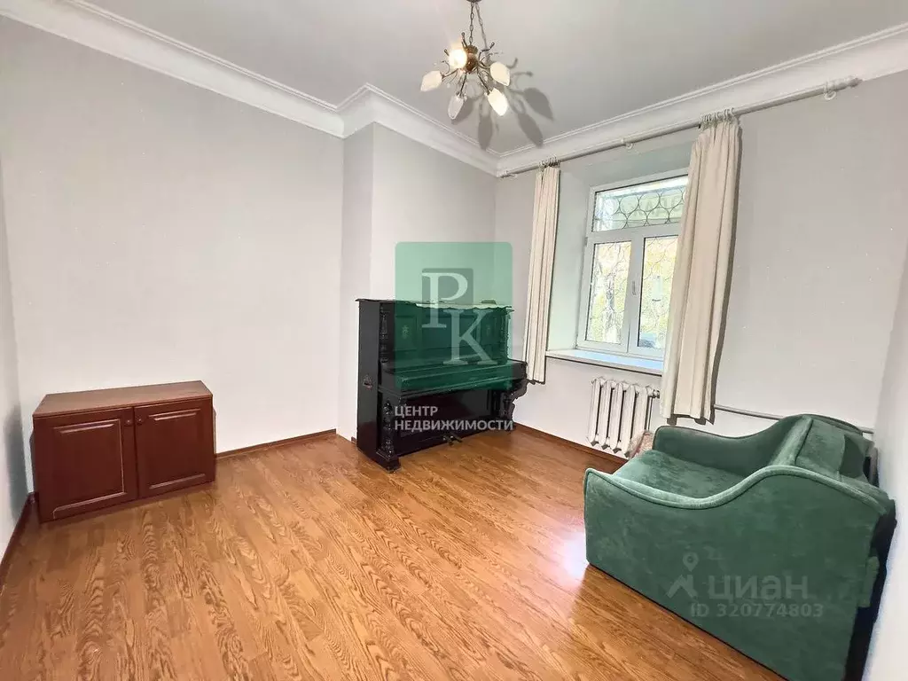 2-к кв. Севастополь ул. Хрулева, 11 (48.3 м) - Фото 0
