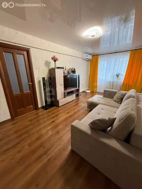 2-комнатная квартира: Омск, улица Романенко, 4 (45 м) - Фото 1