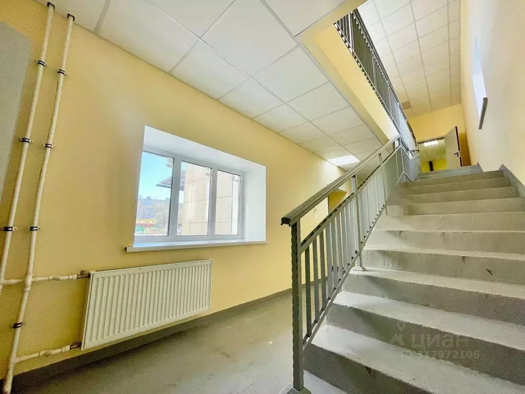 3-к кв. Мурманская область, Мурманск ул. Капитана Копытова, 25А (62.7 ... - Фото 1