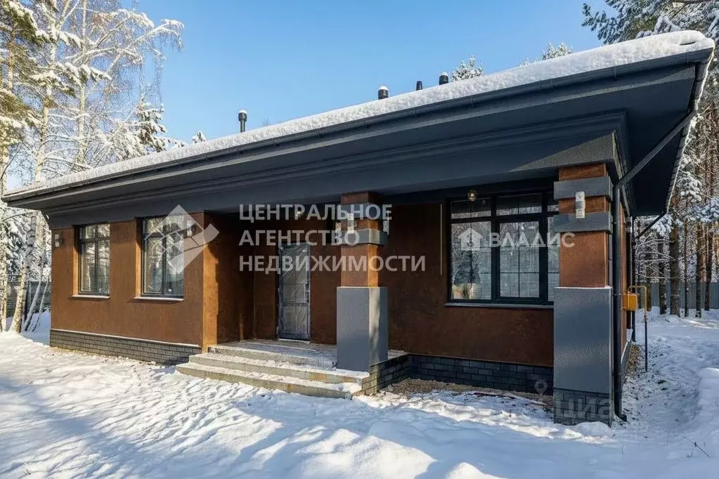 Дом в Рязанская область, Спасский муниципальный округ, д. Сумбулово  ... - Фото 1
