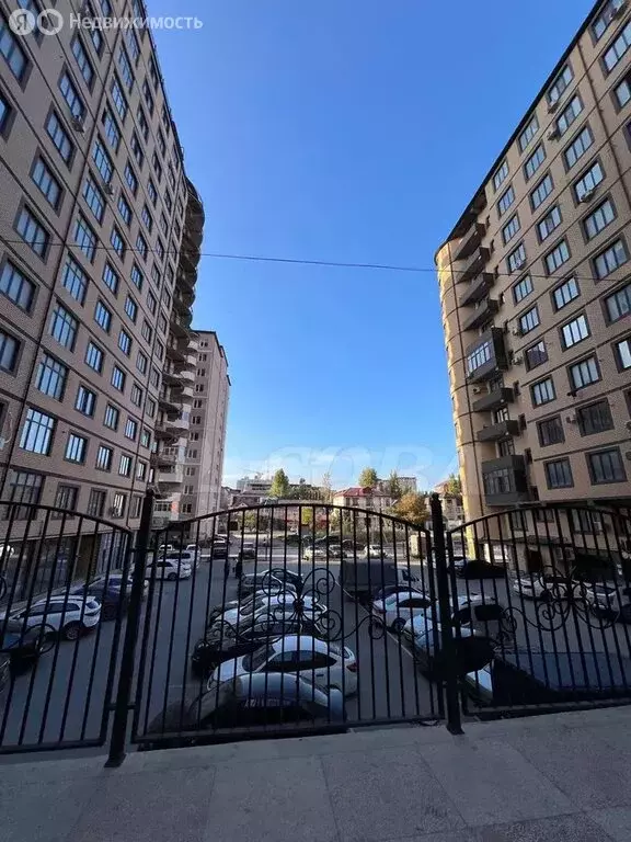 2-комнатная квартира: Махачкала, Гапцахская улица, 12 (77 м) - Фото 1