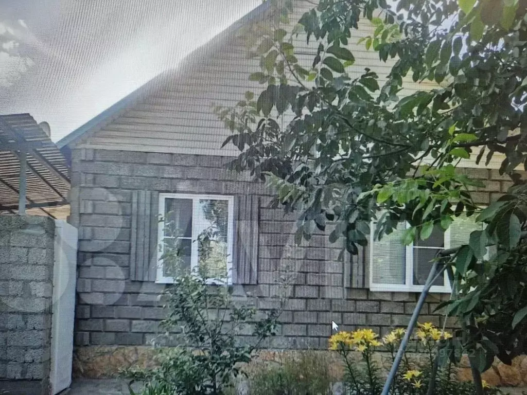 Дом в Астраханская область, Астрахань пер. Пархоменко, 12А (77 м) - Фото 0