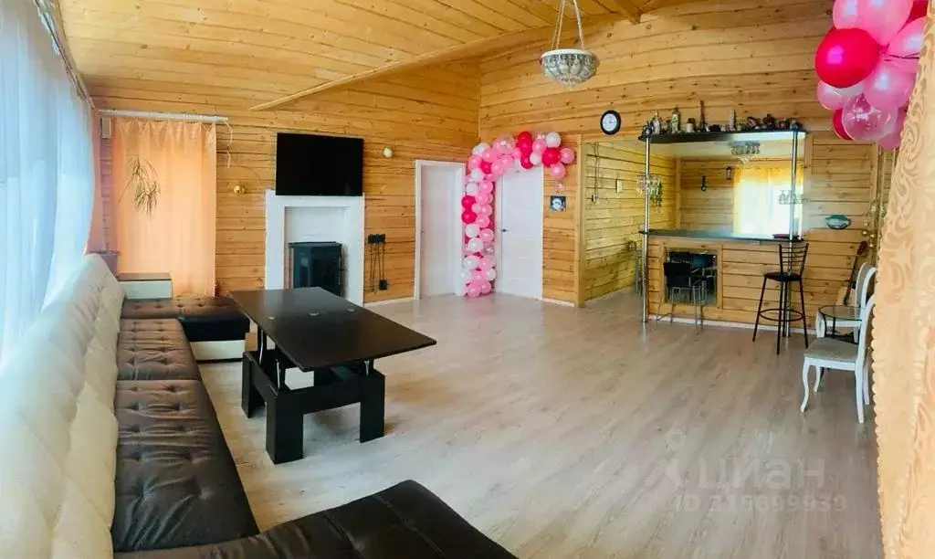 Дом в Карелия, Петрозаводск Муезерская ул., 32 (120 м) - Фото 0