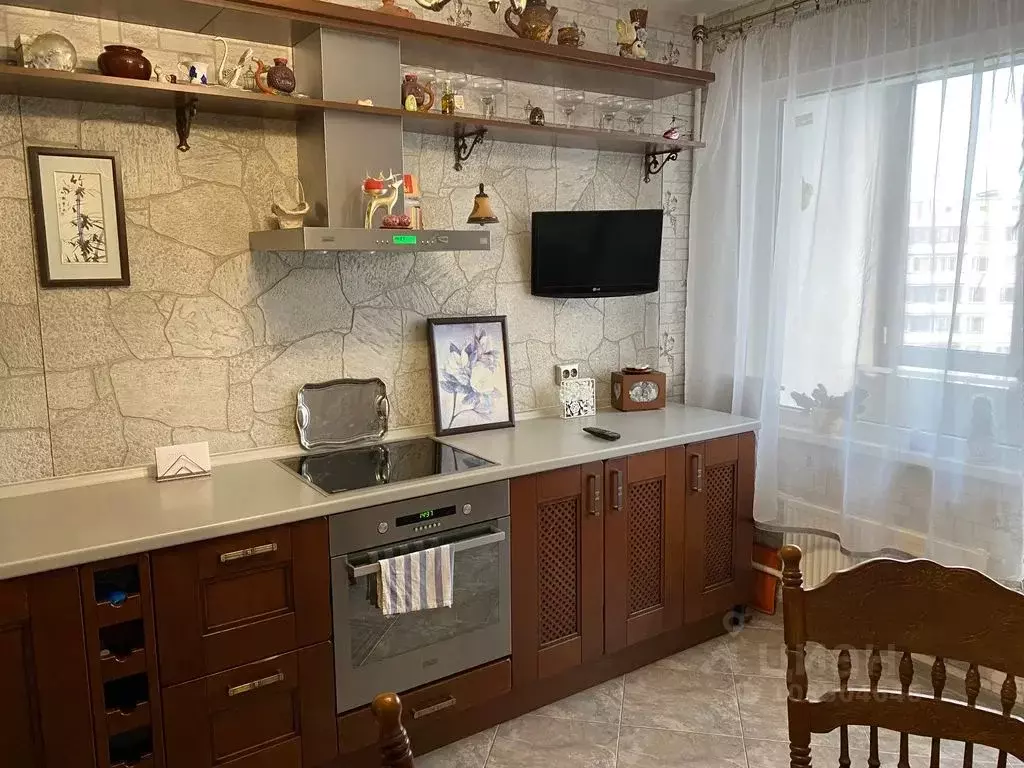 2-к кв. Санкт-Петербург ул. Осипенко, 4к1 (67.0 м) - Фото 1