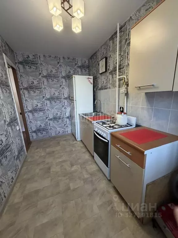 1-к кв. Курганская область, Курган Заозерный жилрайон, 1-й мкр, 28 ... - Фото 2