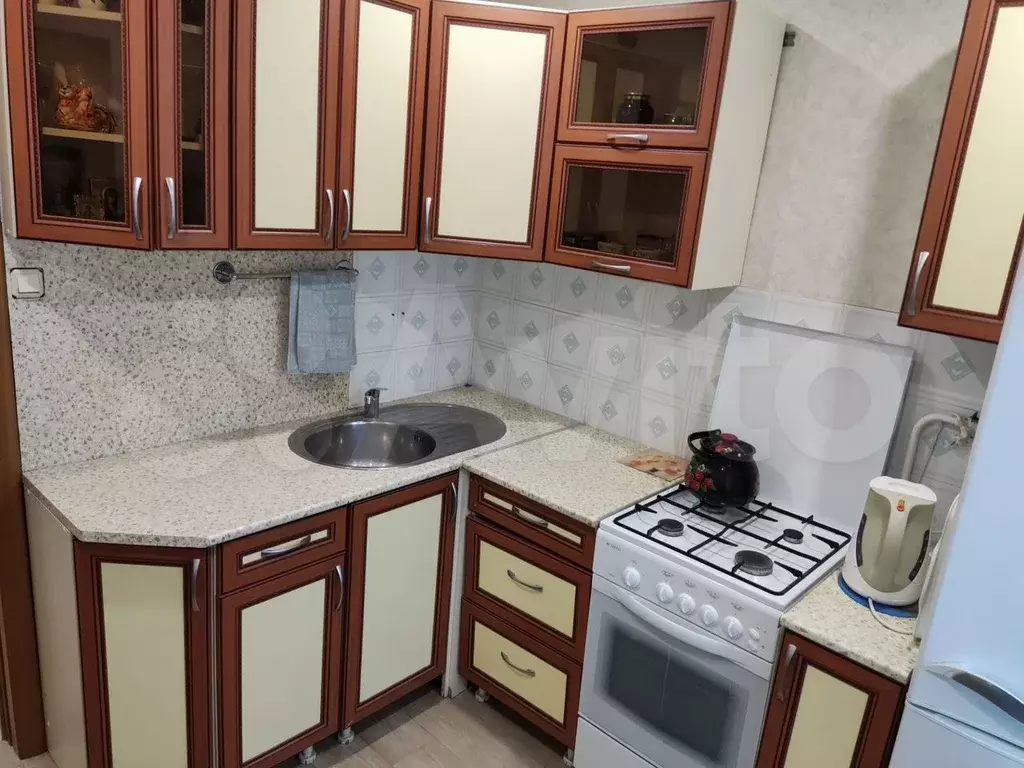 2-к. квартира, 42 м, 4/4 эт. - Фото 0