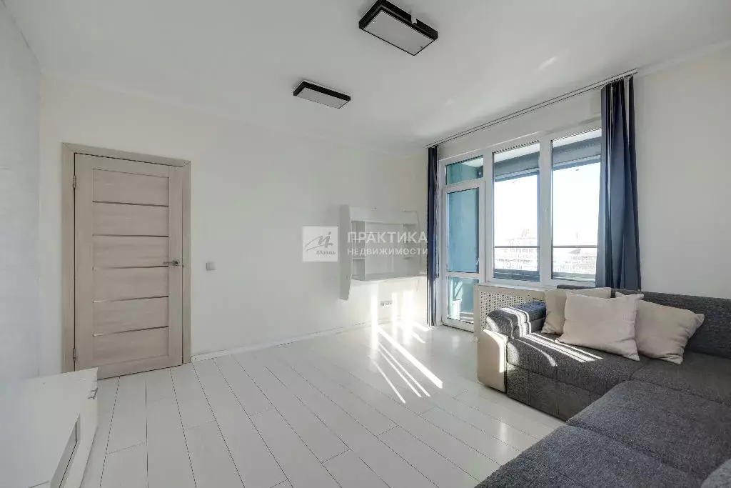 Продается 2-комнатная квартира - Фото 2