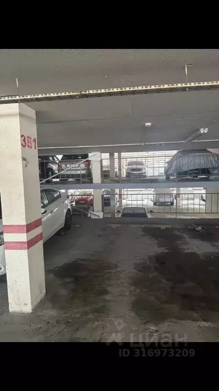 Гараж в Москва Международная ул., 21 (14 м) - Фото 1