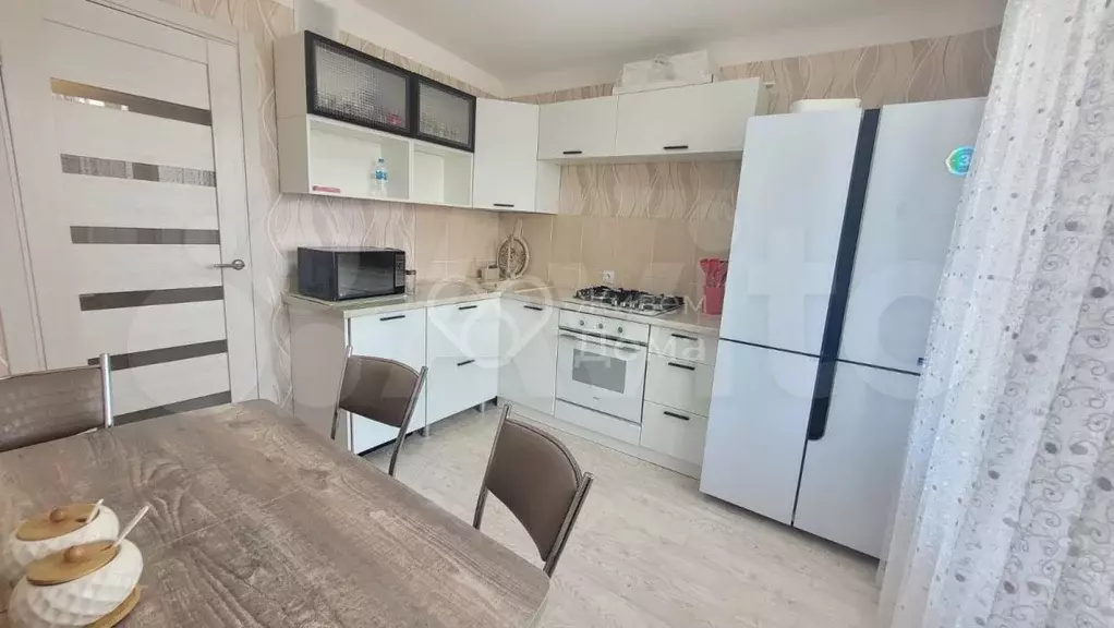 2-к. квартира, 60 м, 10/10 эт. - Фото 1