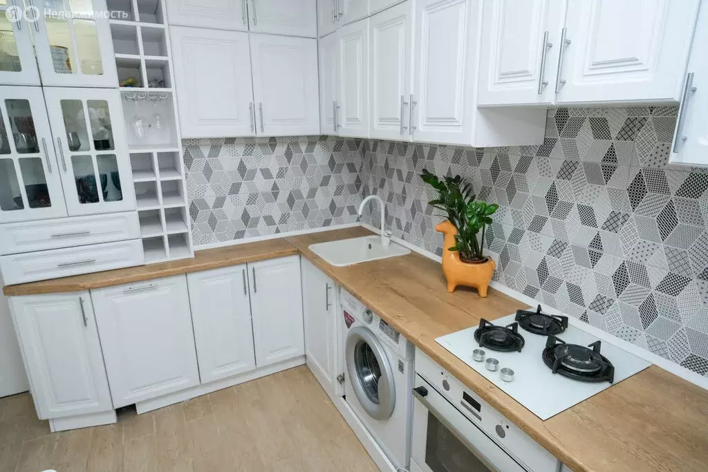 2-комнатная квартира: Казань, проспект Победы, 144 (63.1 м) - Фото 0