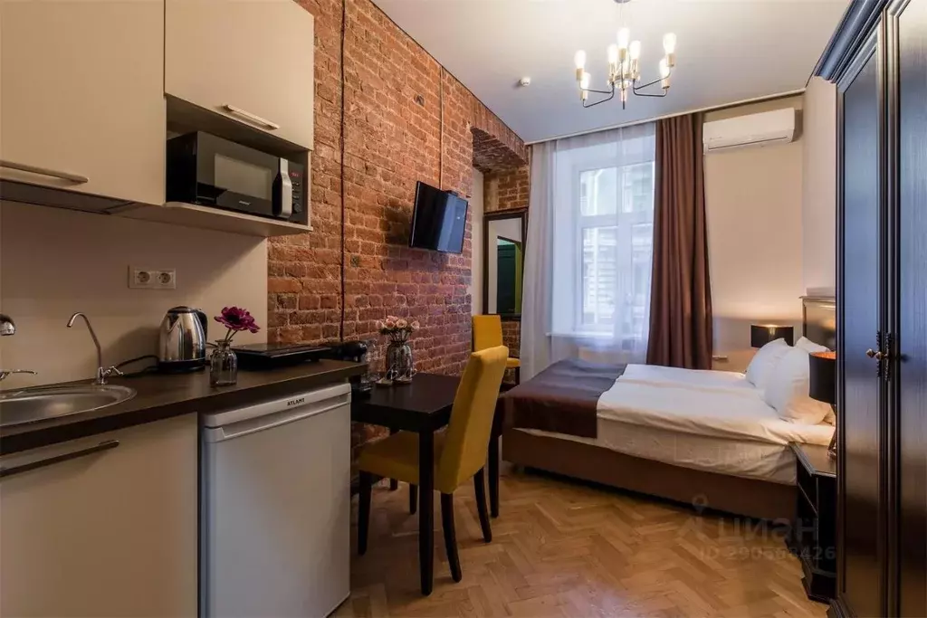 Комната Санкт-Петербург наб. Реки Фонтанки, 64 (18.0 м) - Фото 0