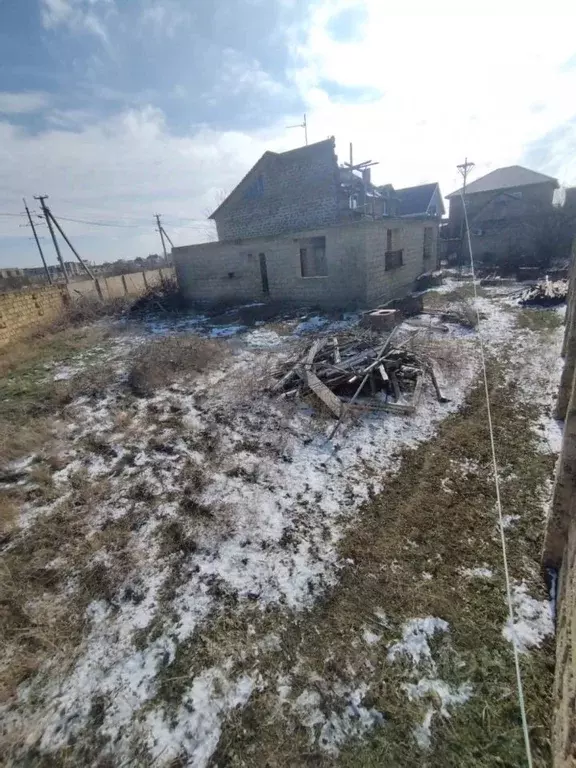 Участок в Крым, Евпатория городской округ, Заозерное пгт ул. ... - Фото 1