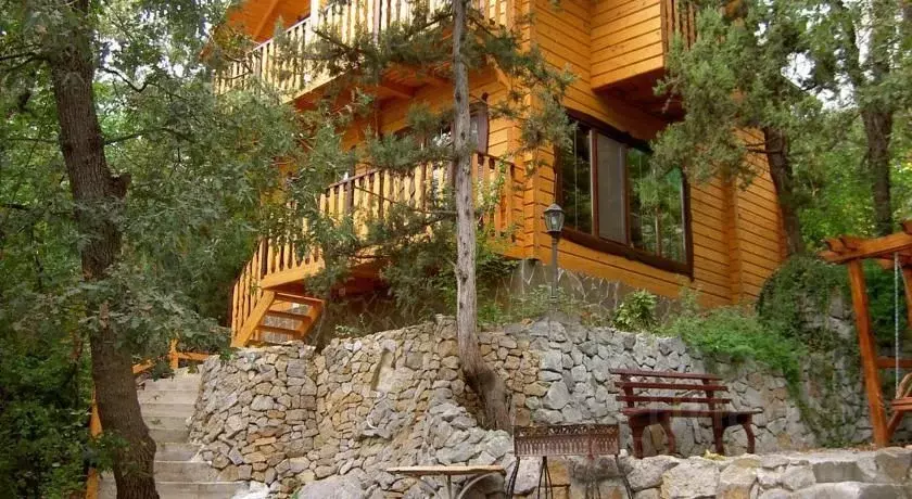 Дом в Крым, Ялта муниципальный округ, Гаспра пгт  (100 м) - Фото 2