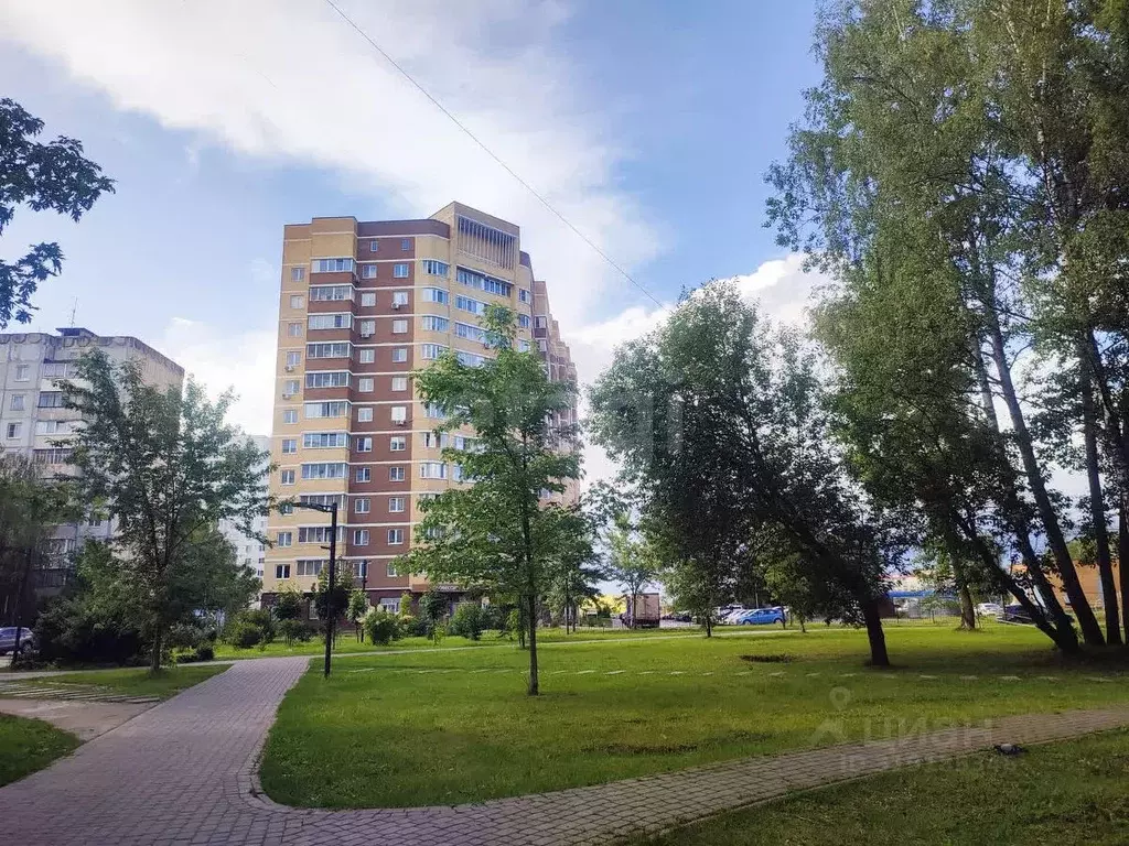 2-к кв. Калужская область, Калуга ул. Кибальчича, 2 (67.2 м) - Фото 0