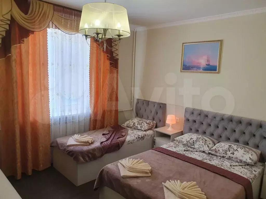 Комната 14 м, 1/3 эт. - Фото 1