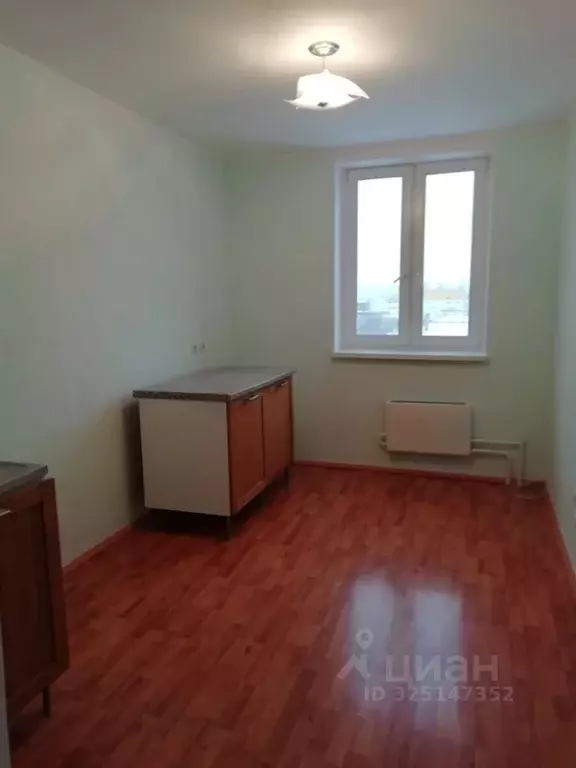 3-к кв. Свердловская область, Екатеринбург Вторчермет жилрайон, ул. ... - Фото 1