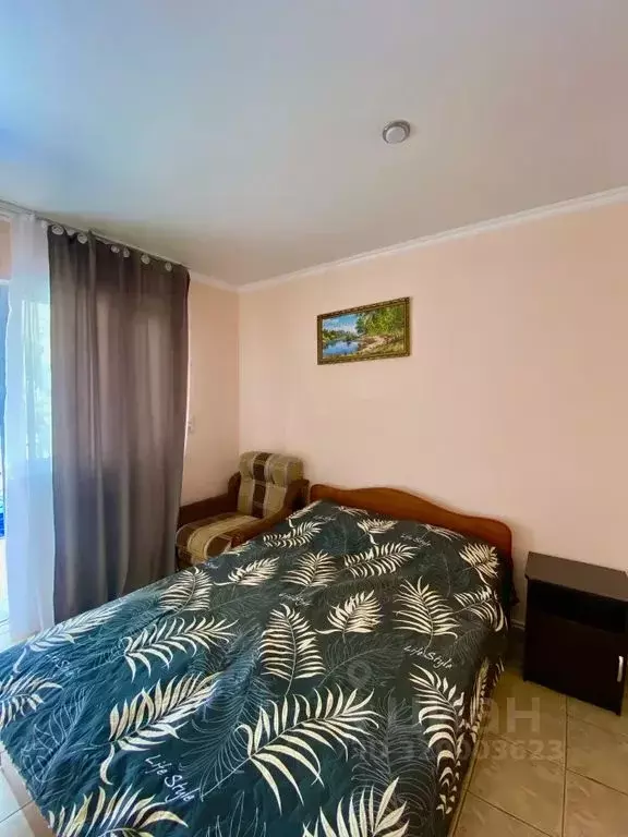 Комната Краснодарский край, Геленджик ул. Кутузова, 9 - Фото 0