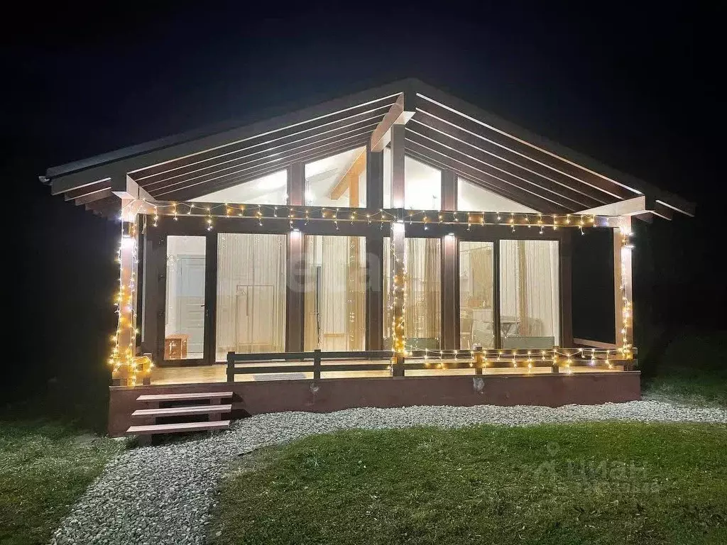 Помещение свободного назначения в Краснодарский край, Апшеронский ... - Фото 1