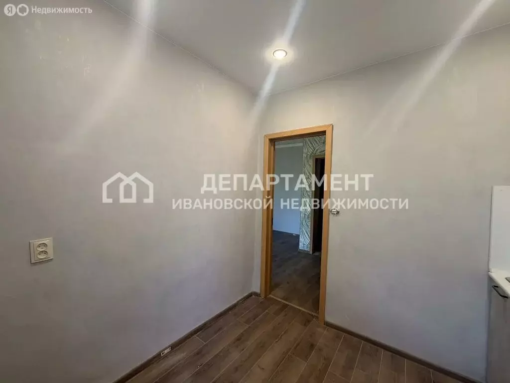 1-комнатная квартира: Иваново, улица Третьего Авиаотряда, 1 (32 м) - Фото 2