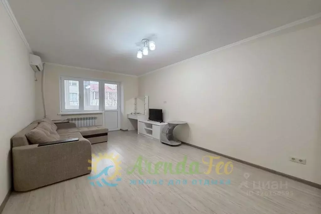 1-к кв. Крым, Феодосия бул. Старшинова, 10 (35.0 м) - Фото 2