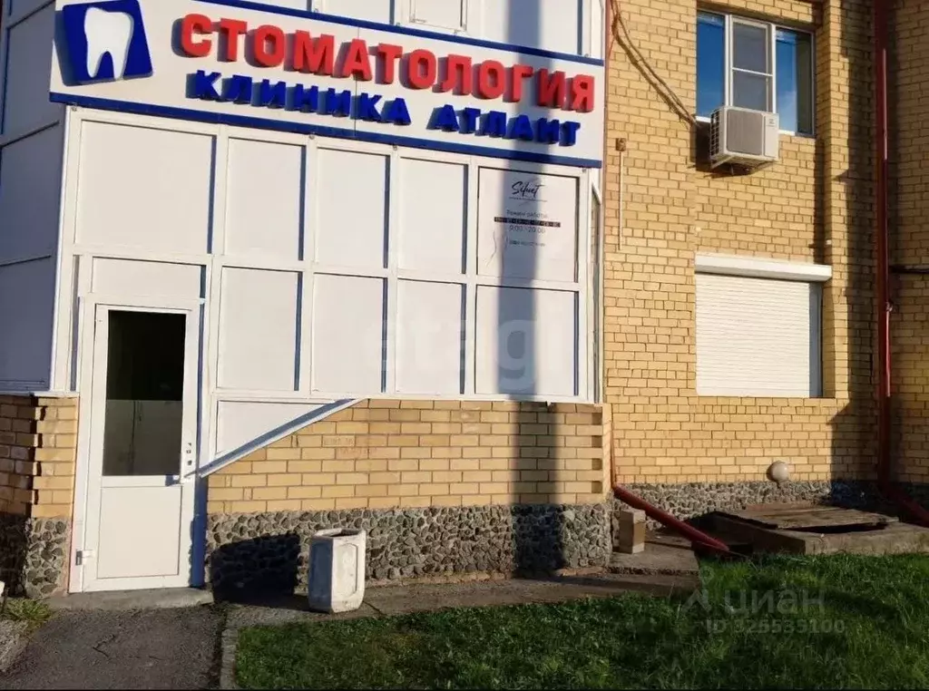 Офис в Тюменская область, Тюмень ул. Московский Тракт, 179к2 (50 м) - Фото 1