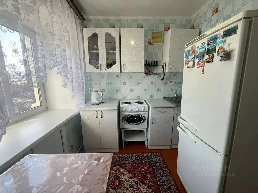 2-к кв. Хабаровский край, Николаевск-на-Амуре ул. Горького, 94 (40.0 ... - Фото 0