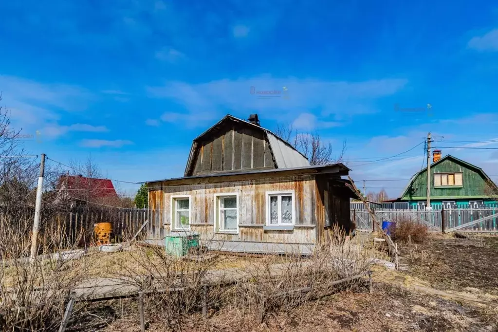 Дом в Свердловская область, Екатеринбург ул. 1-я Линия (28 м) - Фото 0