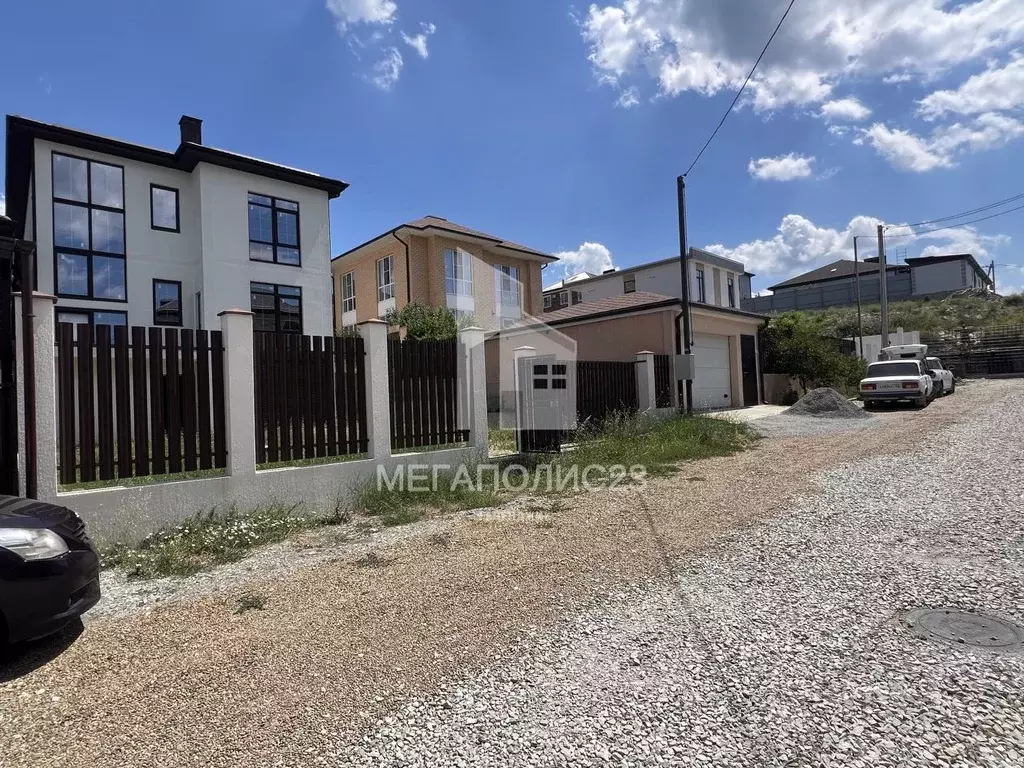 Дом в Краснодарский край, Геленджик городской округ, с. Марьина Роща ... - Фото 2