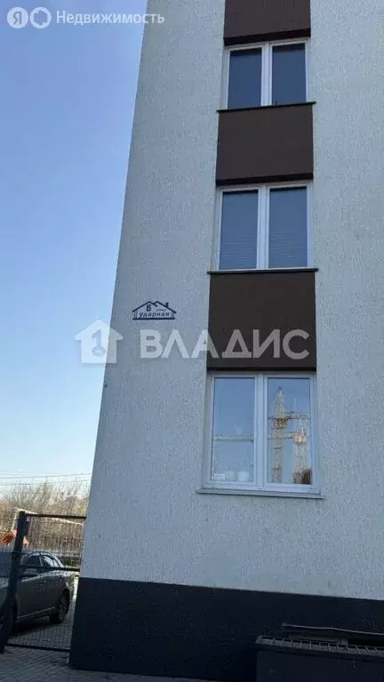 2-комнатная квартира: Бийск, Ударная улица, 6 (59 м) - Фото 1