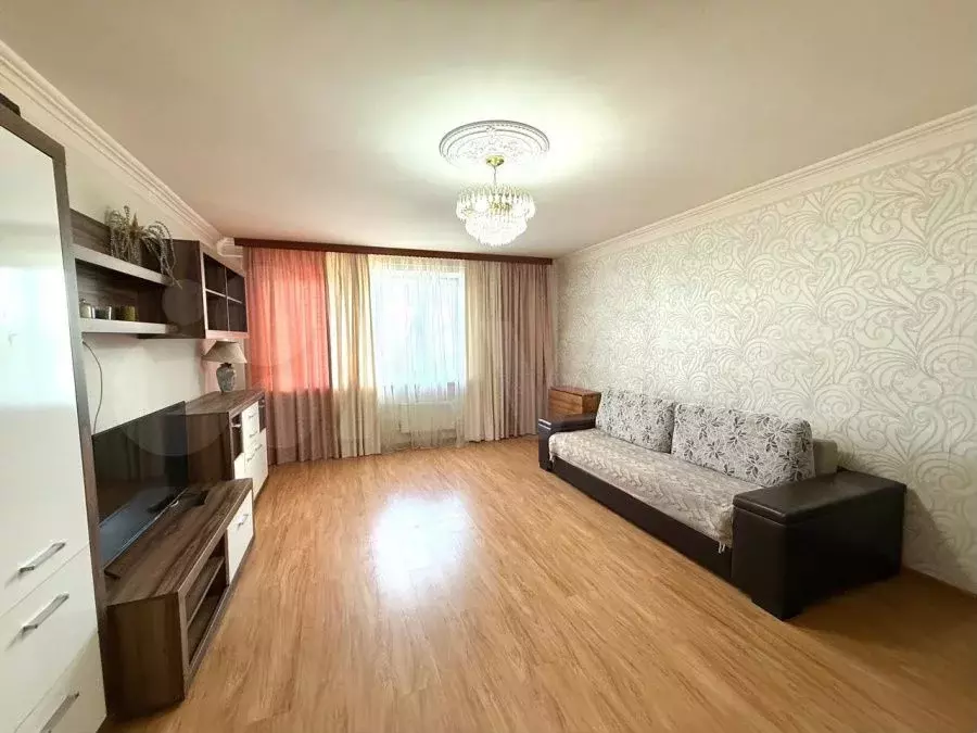 1-к. квартира, 51 м, 5/17 эт. - Фото 0