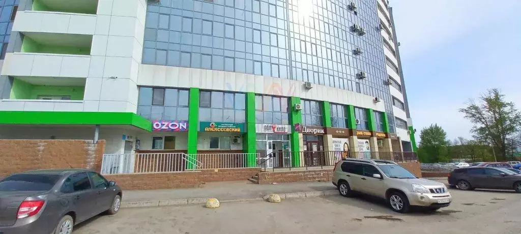 Торговая площадь в Башкортостан, Уфа ул. Комарова, 8 (127 м) - Фото 0