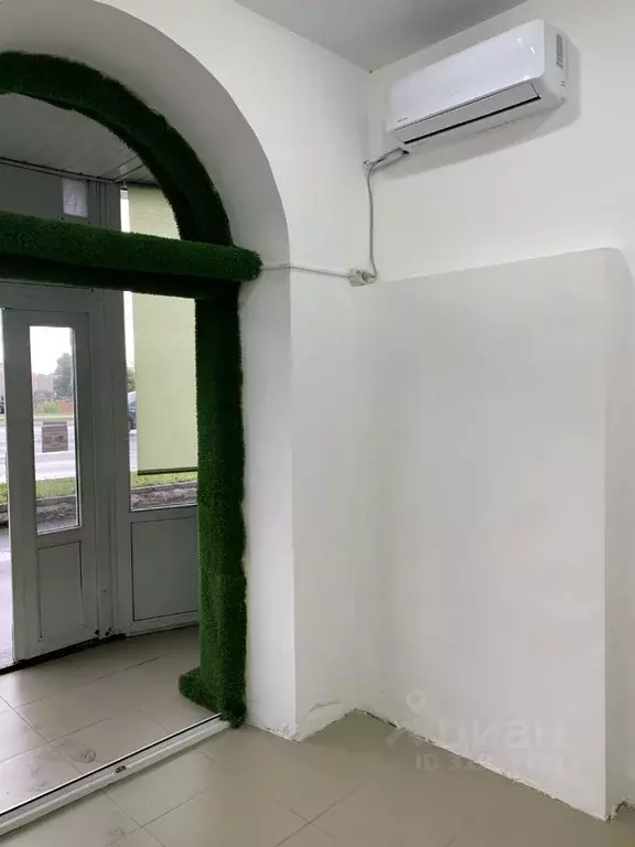 Помещение свободного назначения в Чувашия, Чебоксары ул. Калинина, 101 ... - Фото 0