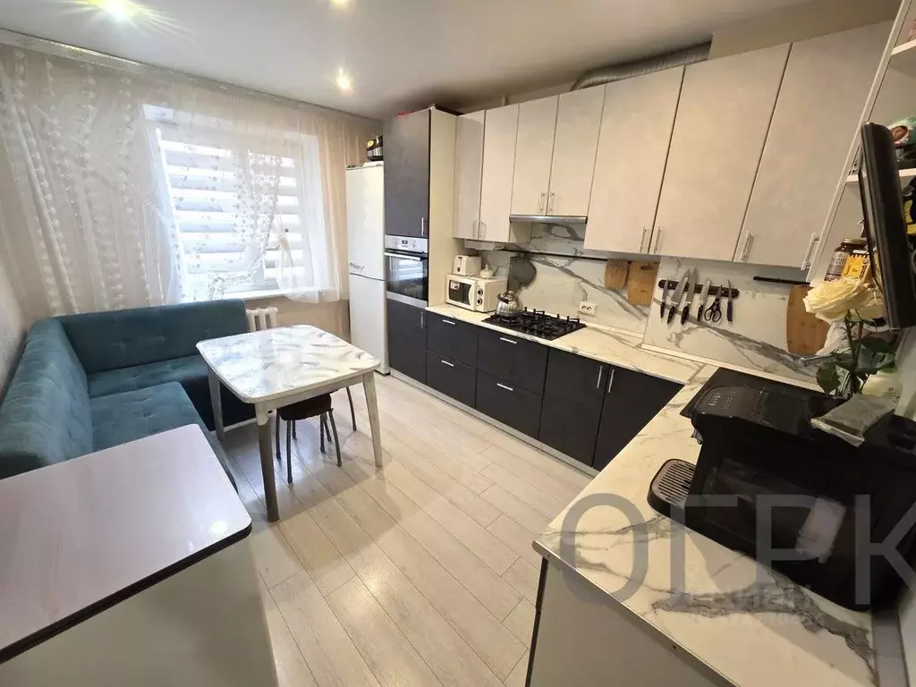 3-к кв. Башкортостан, Уфа ул. Набережная реки Уфы, 3 (77.5 м) - Фото 2