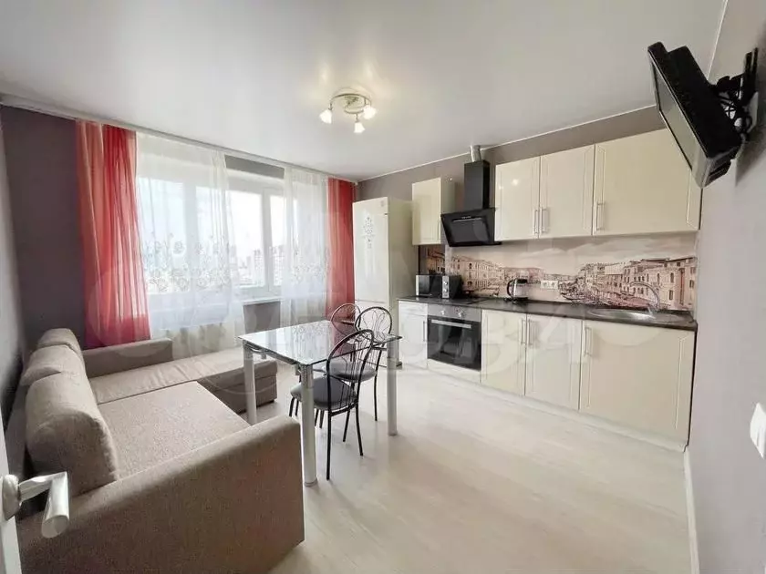 1-к. квартира, 40 м, 13/14 эт. - Фото 0