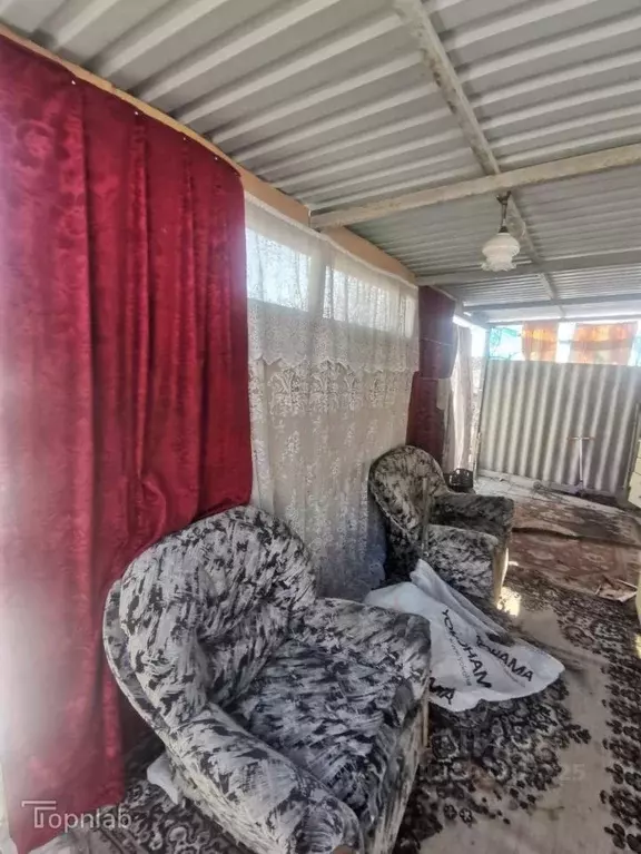 Дом в Волгоградская область, Дубовский район, Пичужинское с/пос, с. ... - Фото 2