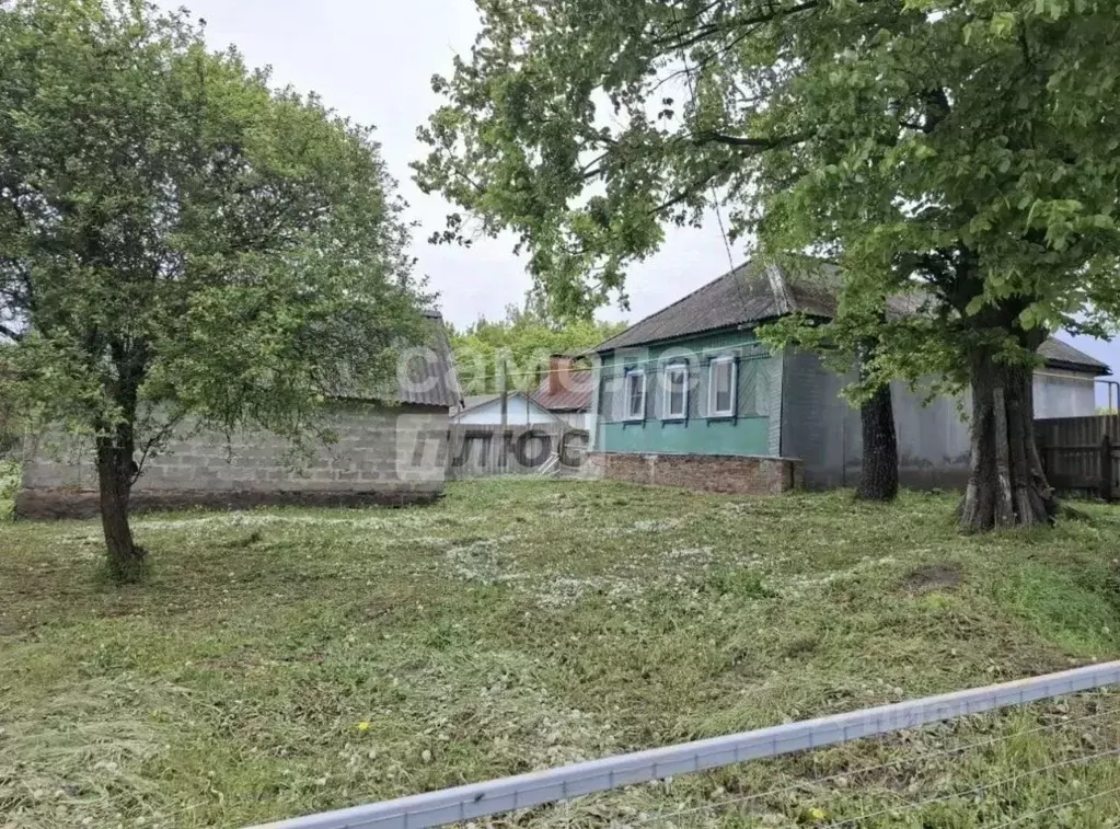 Дом в Курская область, Медвенский район, Вышнереутчанский сельсовет, ... - Фото 2