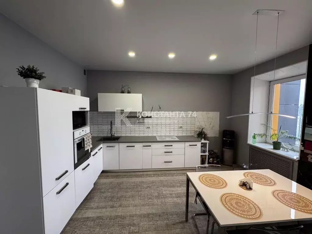 2-к кв. Челябинская область, Челябинск ул. Академика Королева, 40 ... - Фото 1