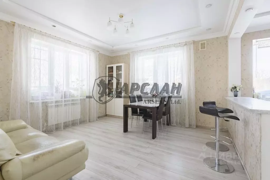 Коттедж в Татарстан, Казань Амурская ул., 1 (268 м) - Фото 2