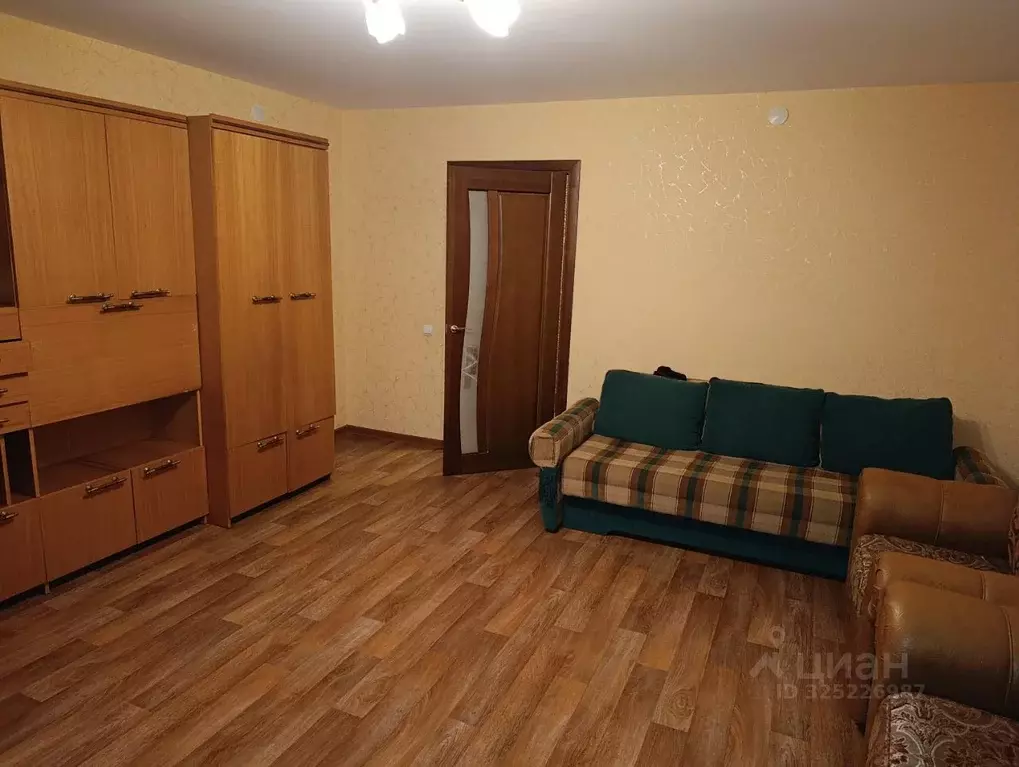 2-к кв. Кировская область, Киров ул. Ивана Попова, 10к1 (69.3 м) - Фото 2