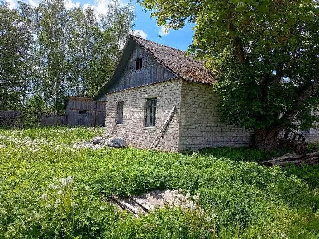 Дом в Псковская область, Островский район, Бережанская волость, д. ... - Фото 2