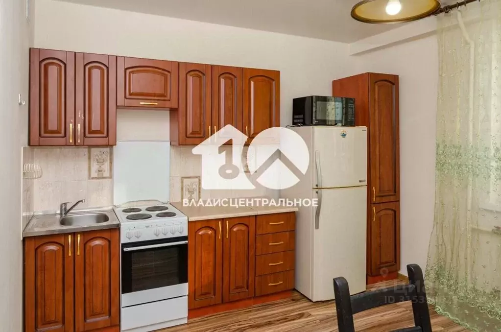 1-к кв. Новосибирская область, Новосибирск ул. Кирова, 27/3 (39.3 м) - Фото 0