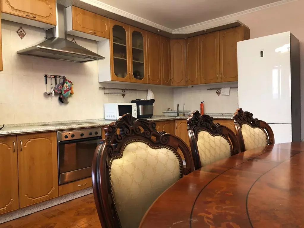 Квартира, 3 комнаты, 145.1 м - Фото 1