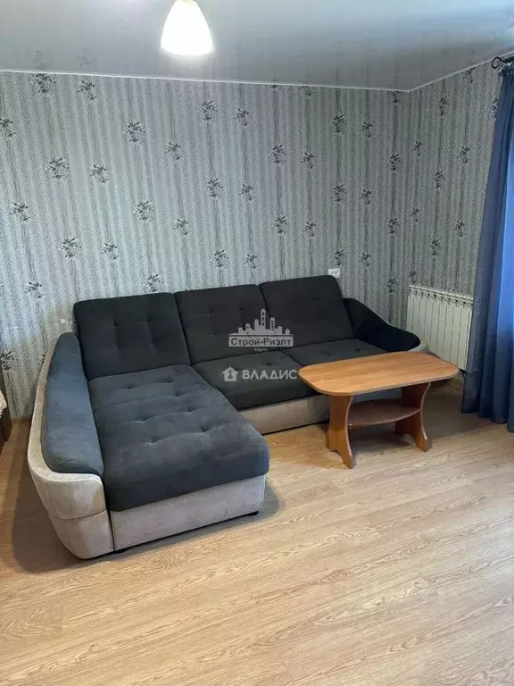 1-к кв. Крым, Керчь ул. Лейтенанта Бувина, 6 (30.0 м) - Фото 1