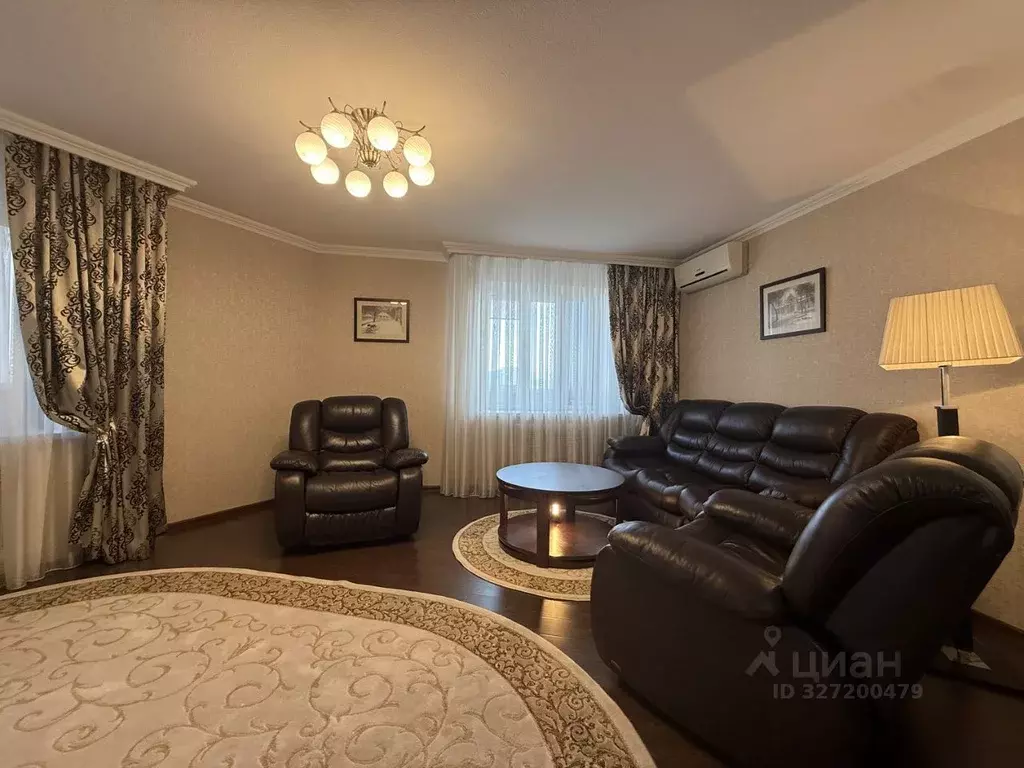 2-к кв. Ставропольский край, Пятигорск ул. Панагюриште, 4 (72.0 м) - Фото 1