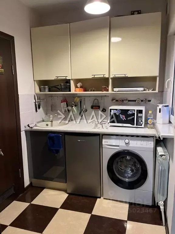 Дом в Ростовская область, Ростов-на-Дону, Нахичевань ул. 32-я Линия, ... - Фото 1