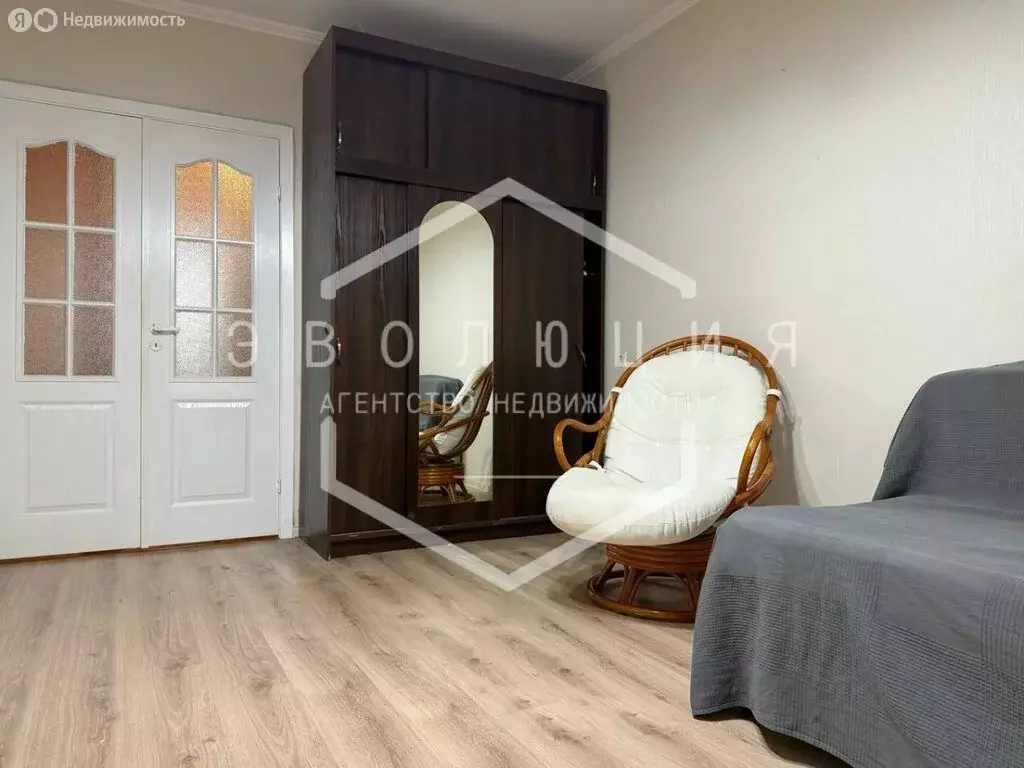 4-комнатная квартира: Калининград, Южный бульвар, 33 (89.1 м) - Фото 1