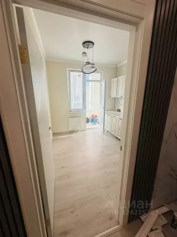 3-к кв. Крым, Симферопольский район, с. Мирное ул. Крымской Весны, 6к1 ... - Фото 2