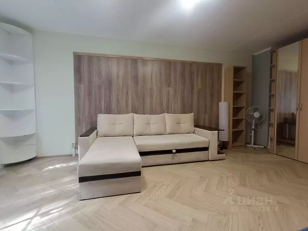 1-к кв. Москва ул. Героев Панфиловцев, 35К3 (36.0 м) - Фото 0