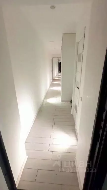 3-к кв. Краснодарский край, Сочи Гагарина мкр, ул. Чайковского, 27 ... - Фото 1