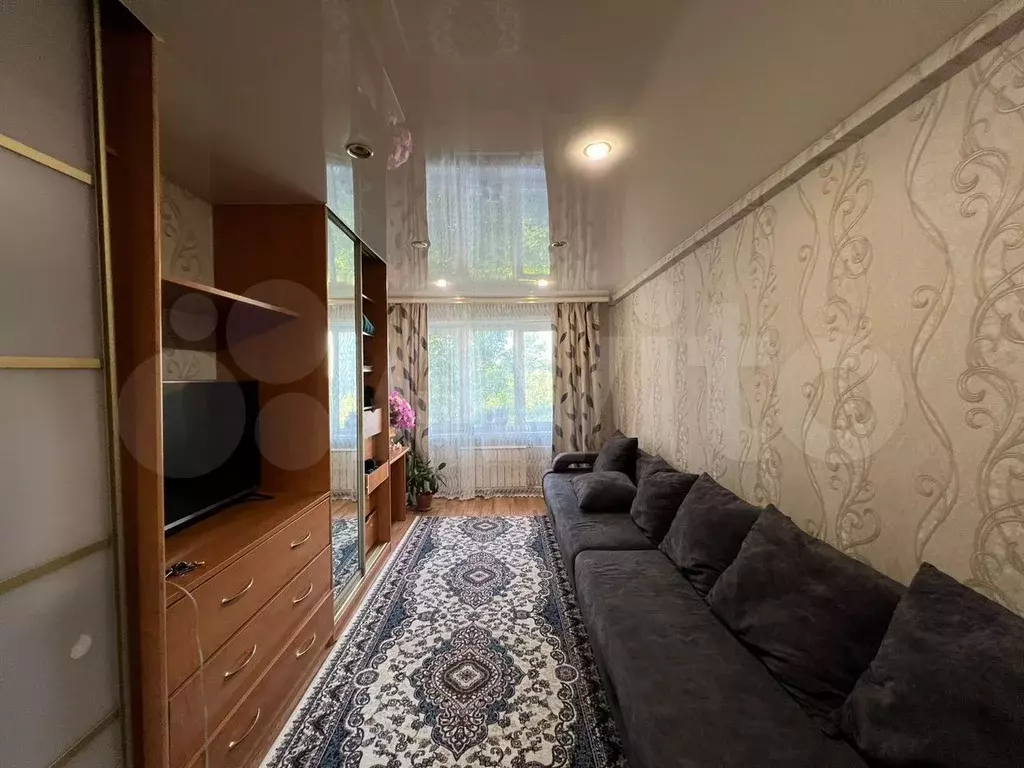 2-к. квартира, 65 м, 5/5 эт. - Фото 0